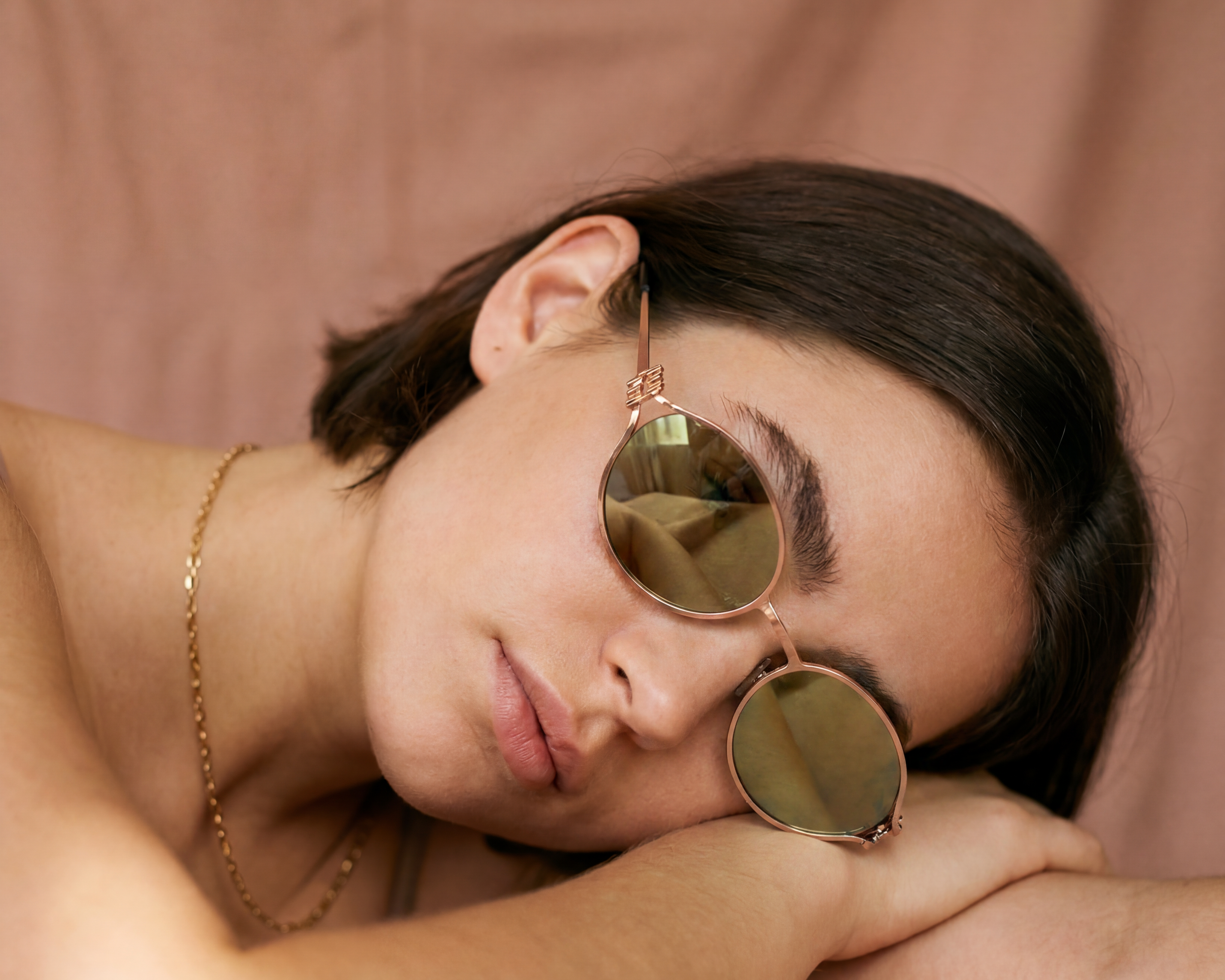 Miu Miu Gun Metal Lente Espejado